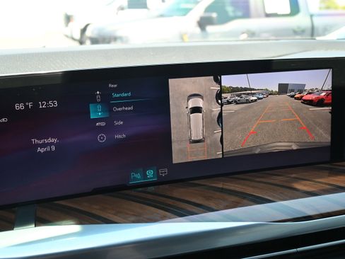 Used 2026 Cadillac Escalade Platinum Sport w/ LPO, ONYX Package image 18