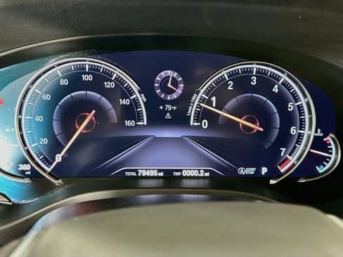Used 2018 BMW X3 xDrive30i w/ Executive Package AWD/4WD image 12
