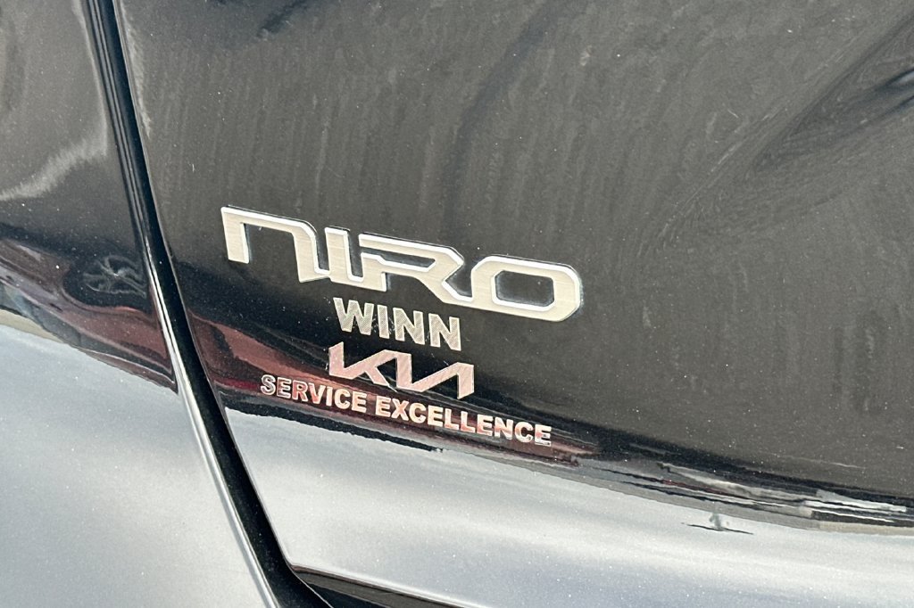 Used 2024 Kia Niro Wave FWD image 34