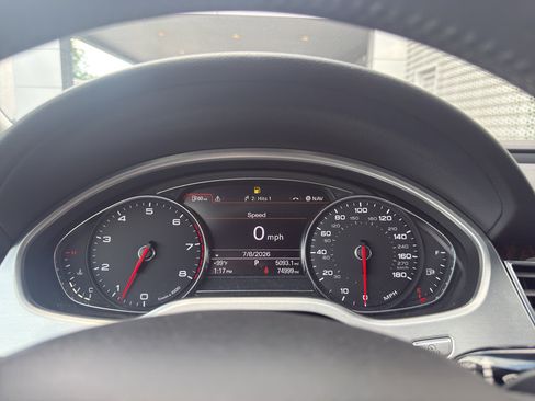 Used 2013 Audi A8 3.0T w/ Convenience Pkg AWD/4WD image 21