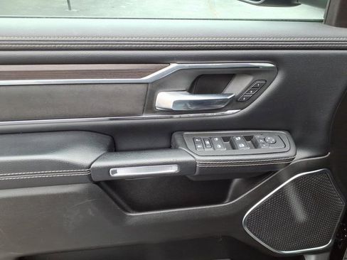 Used 2025 RAM 1500 Laramie image 3