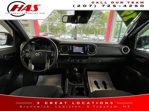 Used 2019 Toyota Tacoma TRD Sport AWD/4WD image 15