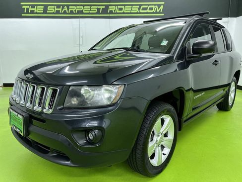 Used 2014 Jeep Compass Sport w/ Power Value Group FWD image 5