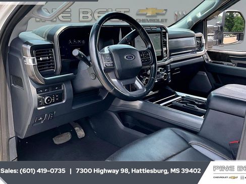 Used 2024 Ford F250 Lariat w/ Chrome Package AWD/4WD image 13