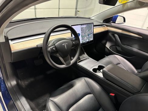 Used 2021 Tesla Model 3 Long Range AWD/4WD image 25