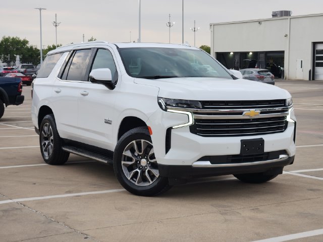 Used 2024 Chevrolet Tahoe LT w/ LT Signature Package RWD image 2