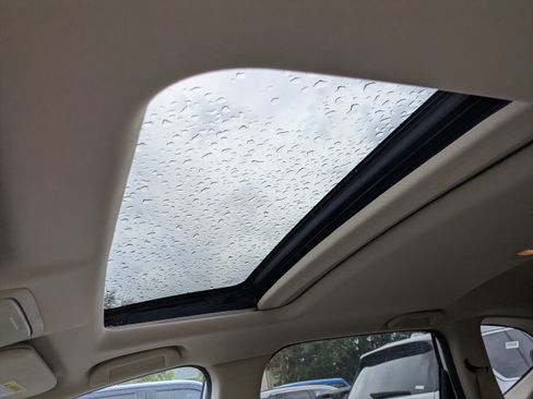 Used 2019 Honda CR-V EX image 17