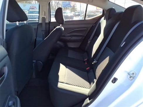 Used 2024 Nissan Versa S image 5