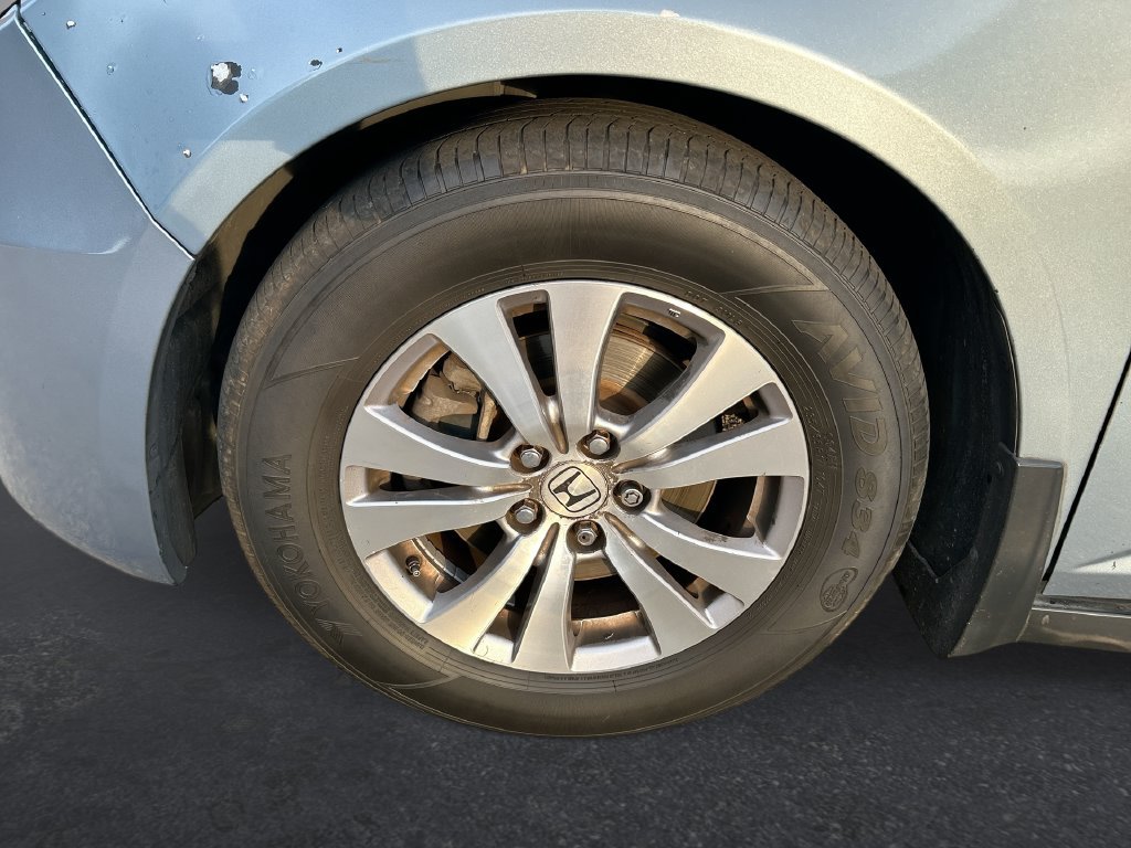 Used 2014 Honda Odyssey EX image 10