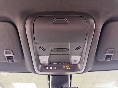 Used 2022 Chevrolet Blazer RS FWD image 58