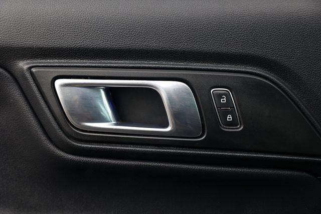 Used 2018 Ford Mustang Premium RWD image 43