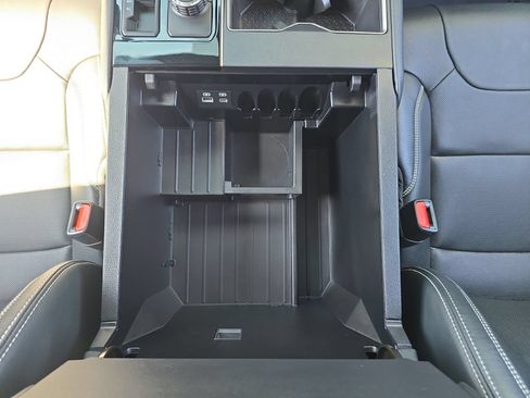 Certified 2026 Toyota Tundra Limited AWD/4WD image 18