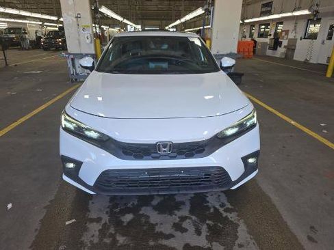 Used 2024 Honda Civic Sport Touring image 6