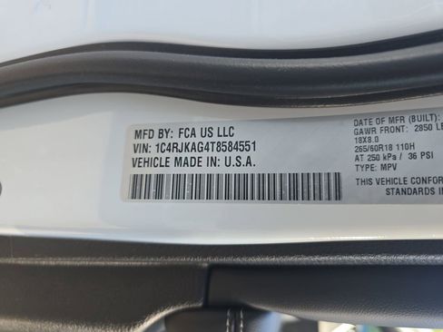 New 2026 Jeep Grand Cherokee L Laredo AWD/4WD image 38