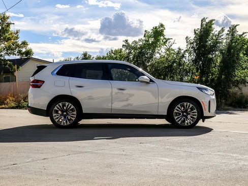 Used 2026 BMW X3 xDrive30 w/ Convenience Package image 6