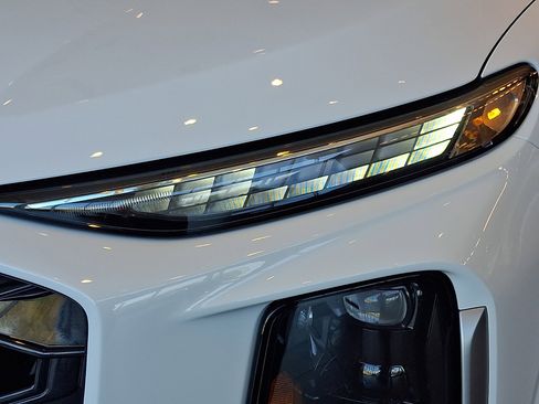 New 2026 Audi Q3 quattro 2.0T AWD/4WD image 11