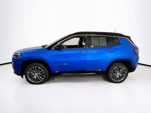 Used 2023 Jeep Compass Limited w/ Elite Group AWD/4WD image 8
