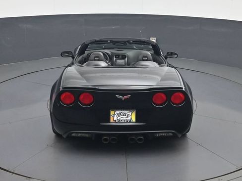 Used 2013 Chevrolet Corvette 427 w/ 1SB Preferred Equipment Group RWD image 17