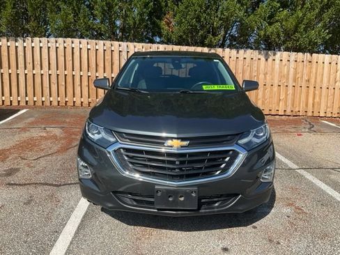 Used 2020 Chevrolet Equinox LT AWD/4WD image 2
