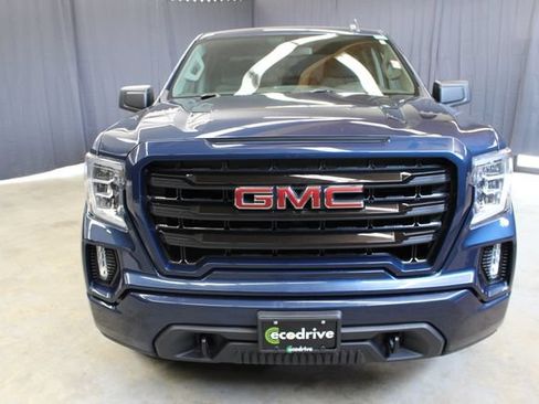Used 2021 GMC Sierra 1500 Elevation w/ X31 Off-Road Package AWD/4WD image 2