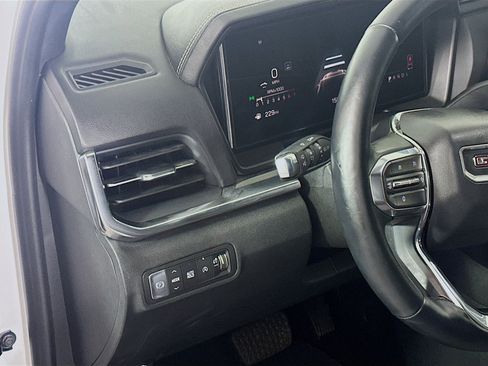 Used 2026 GMC Terrain Elevation FWD image 17