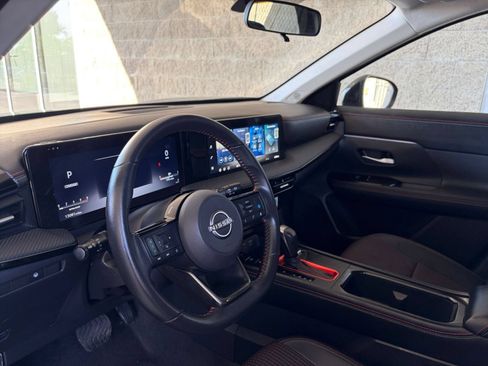 Used 2026 Nissan Kicks SR AWD/4WD image 29
