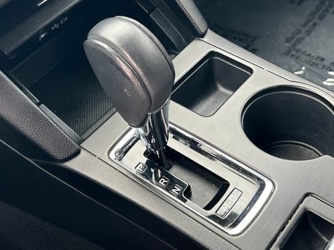 Used 2019 Subaru Outback 2.5i Limited w/ Popular Package #2 image 22