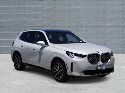 Used 2026 BMW X3 xDrive30i w/ Premium Package AWD/4WD image 1
