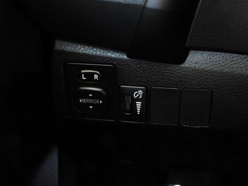 Used 2019 Toyota Corolla LE FWD image 63