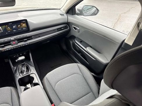 Used 2025 Kia K4 FWD image 26