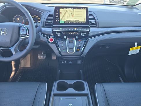 New 2026 Honda Odyssey Elite image 12