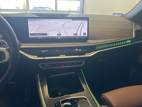 Used 2024 BMW X5 xDrive40i w/ M Sport Package image 7