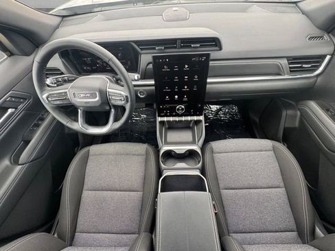Certified 2025 GMC Terrain Elevation w/ Black Edition AWD/4WD image 20