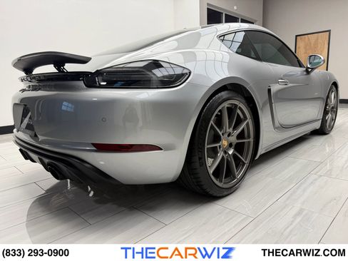Used 2024 Porsche 718 Cayman GT4 image 25