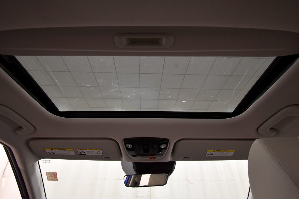 Certified 2023 Kia Seltos EX AWD/4WD image 17
