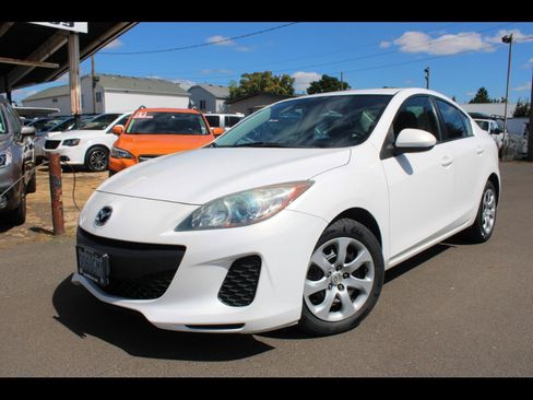 Used 2013 MAZDA MAZDA3 i Sport FWD image 1
