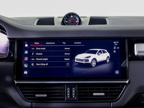 Certified 2023 Porsche Cayenne Platinum Edition AWD/4WD image 15