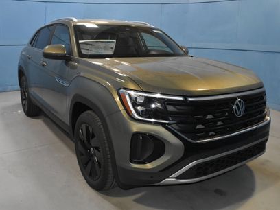 New 2026 Volkswagen Atlas Cross Sport SE
