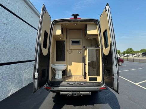 Used 2023 Mercedes-Benz Sprinter 3500 w/ Parking Package image 9