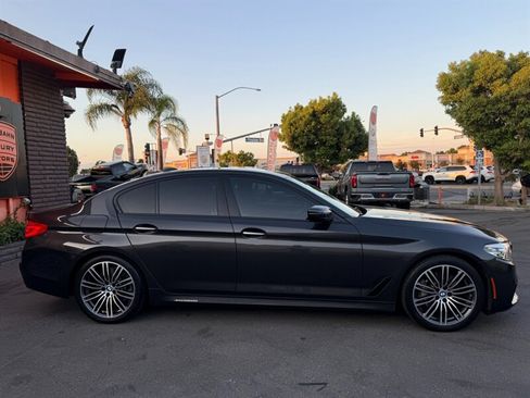 Used 2018 BMW 540i RWD image 17