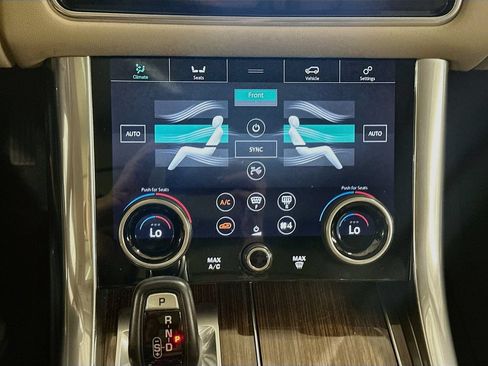 Used 2019 Land Rover Range Rover Sport HSE AWD/4WD image 17
