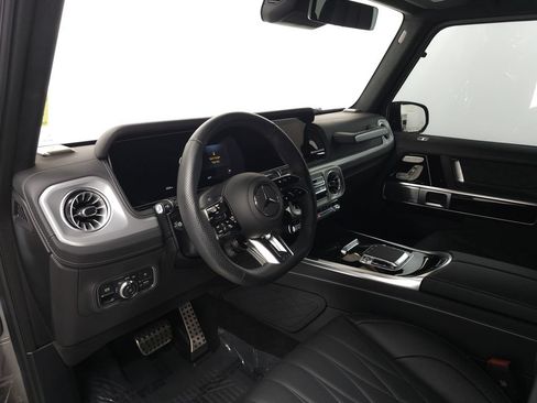 Used 2025 Mercedes-Benz G 63 AMG 4MATIC image 9