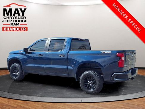 Used 2021 Chevrolet Silverado 1500 Custom Trail Boss AWD/4WD image 3