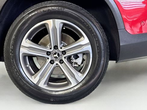 Used 2021 Mercedes-Benz GLC 300 4MATIC image 30