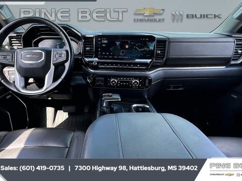 Used 2023 GMC Sierra 1500 Elevation w/ Elevation Premium Package AWD/4WD image 14