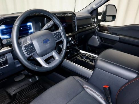 Certified 2024 Ford F250 Lariat w/ Chrome Package image 26