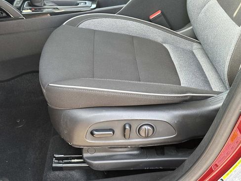 Certified 2023 Chevrolet TrailBlazer LT w/ Convenience Package image 16