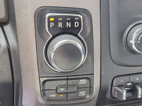 Used 2019 RAM 1500 Express AWD/4WD image 24