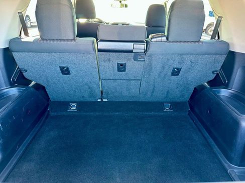 Used 2018 Toyota 4Runner 4WD image 8