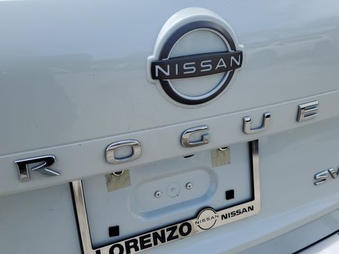 Certified 2023 Nissan Rogue SV image 29